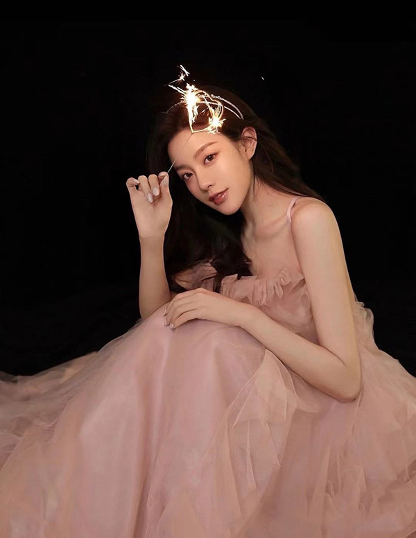 温哥华预约高端模特